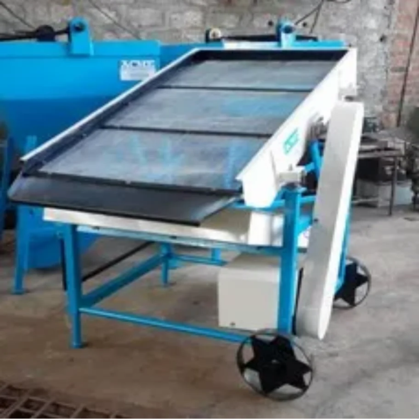 MS Steel Vibratory Sand Siever, Screener Size: 1500 X 600 mm
