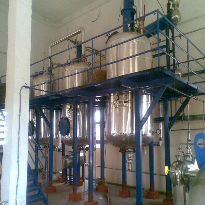 SEAWEED AQUA or SOLVENT EXTRACTION MACHINE
