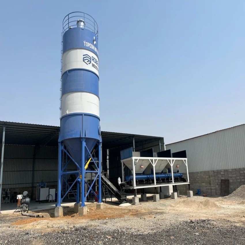 Solid Hydraulic Concrete brick Making Machine, 2500 Per Hour