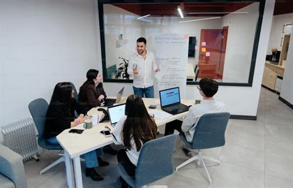 Why Businesses Rely on Professional Software Translation Services Today