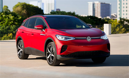 What Are the Top Benefits of Renting a Car in Dubai?