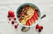 Gesundheit auf dem Teller: Wie Ihre Ernährung Ihr Wohlbefinden fördert