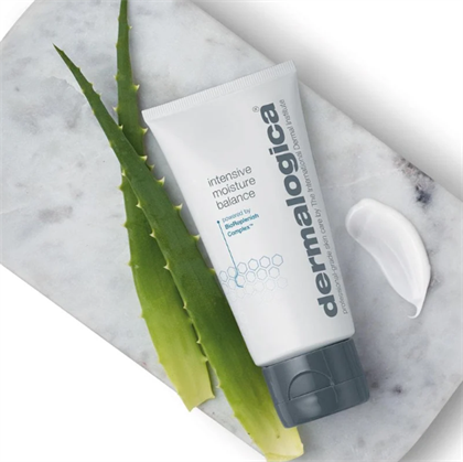 Why is Choosing the Right Face Moisturizer Essential for You?