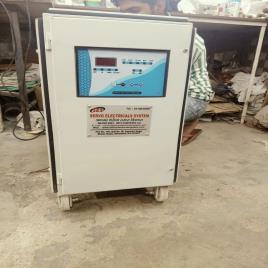 10 kVA Three Phase Air Cooled Servo Voltage Stabilizer, 440V, For Commercial