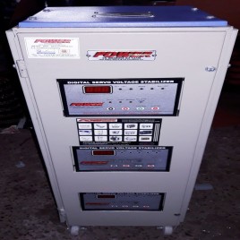 10 KVA Three Phase Digital Servo Voltage Stabilizer, For Residential, With Surge Protection