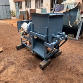 100 Kg Pharmaceutical Ribbon Blender