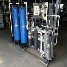 1000 LPH Stainless Steel R O Plant