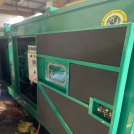 125 kVA Used Diesel Generators, Oil Cooled