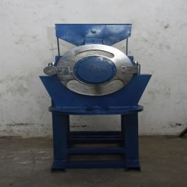 20 hp Double Stage Pulverizer, 300 Kg/hr