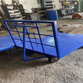 200-250  Kg Mild Steel Platform Trolley With Castor Wheels, for Material Handling