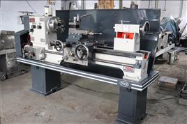 Medium Duty Geared Lathe Machine