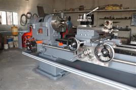 9 Feet Heavy Duty Lathe Machine YOGI Brand