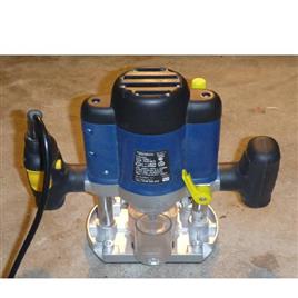 Bosch 06016A00F0 GKF 550 Palm Router
