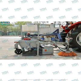 Hydraulic Broomer With Side Brush System And Water Sprinkling System