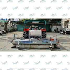 Hydraulic Broomer With Side Brush System And Water Sprinkling System