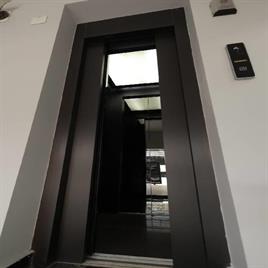 Aaron Black Matte Home Lift