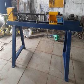 Wood turning lathe floor model