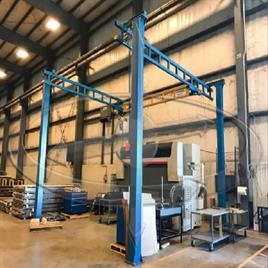 MS Workstation Crane