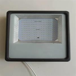 Wide Beam LED Flood Light