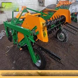 Stainless Steel 50 HP National Groundnut Digger Machine, For Agriculture & Farming, 2.5 acre/hour