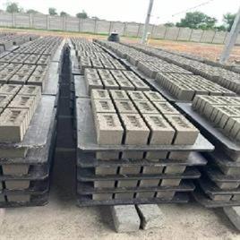 Automatic Cement Brick Making Machine