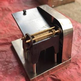 Manual Gumming Machine