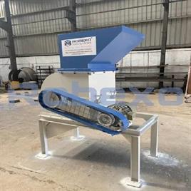 Motor Mild Steel Red Bricks Crusher Machine, Automation Grade: Semi-Automatic, Capacity: 5000KG