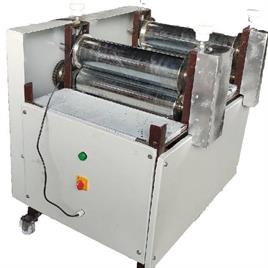 Dough sheeter machine