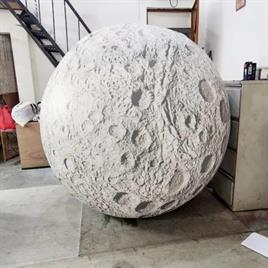 Inflatable Standing Balloon