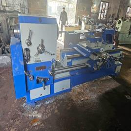 10 Feet Lathe Machine