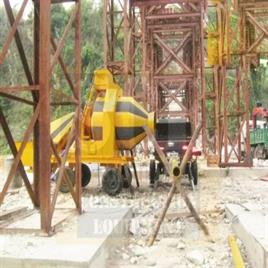 Diesel Reversible Concrete Batching Plant RM800 D