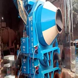 Diesel RM 1050 Reversible Concrete Drum Mixer