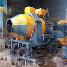 Reversible Drum Mixer With Automatic Material Feeding System
