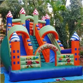 3 Seliding Bouncy Castle