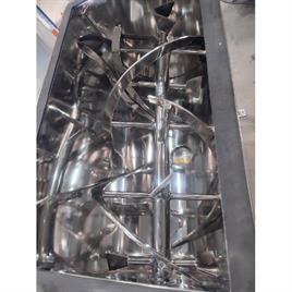 Ribbon blender With Power (20HP)