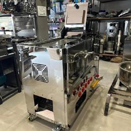 Commercial Kitchen Chimney Automatic Chapati Making Machine, For Hotel