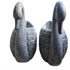 Black Mottled Grey Granite Swan Stone Sculpture, For Planters