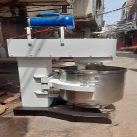 Cosmetic Paste-Mixing Machine