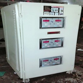340 - 480 Volt 30 KVA Three Phase Air Cooled Servokon Voltage Stabilizer, For Commercial, With Surge Protection