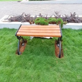 4 Seater Iron Outdoor Garden Sitting Bench, Without Backrest