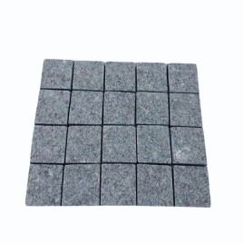 50 mm Black Granite Cobblestone