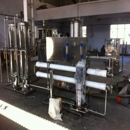 500 LPH Reverse Osmosis Plant in Dhaka, Mild Steel