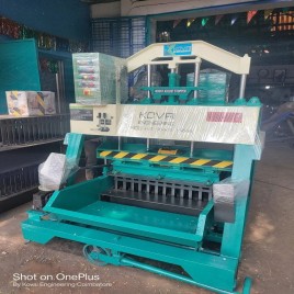 5.5 HP Hydraulic Pressure Triple Vibration Vibrator Block Making Machine, Automation Grade: Semi Automatic