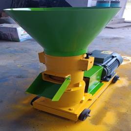 5HP Cattle Feed Pallet Mill