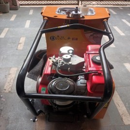 5HP Concrete Road Cutting Machine, Manual