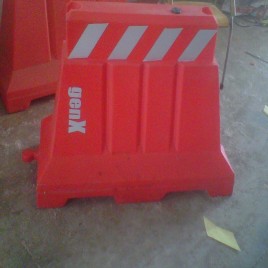 72 inch Red and White Plastic Road Barriers
