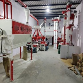 75 HP Industrial Atta Chakki Machine, 30 Kg/hr