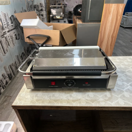 800 W Sandwich Griller, 2