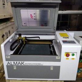 Acrylic Laser Cutting Machine, Capacity: 4000 Pcs/Day