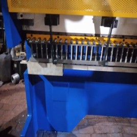 Alou form aluminium hydronic punching machine, Power Source: Hydraulic